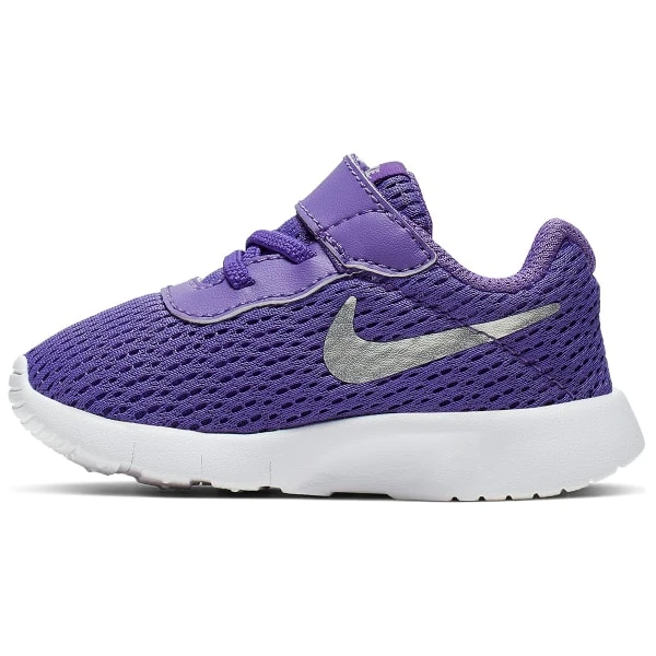 NIKE Toddler Girls' Tanjun Sneakers 6 NIKE Toddler Girls' Tanjun Sneakers - Image 4