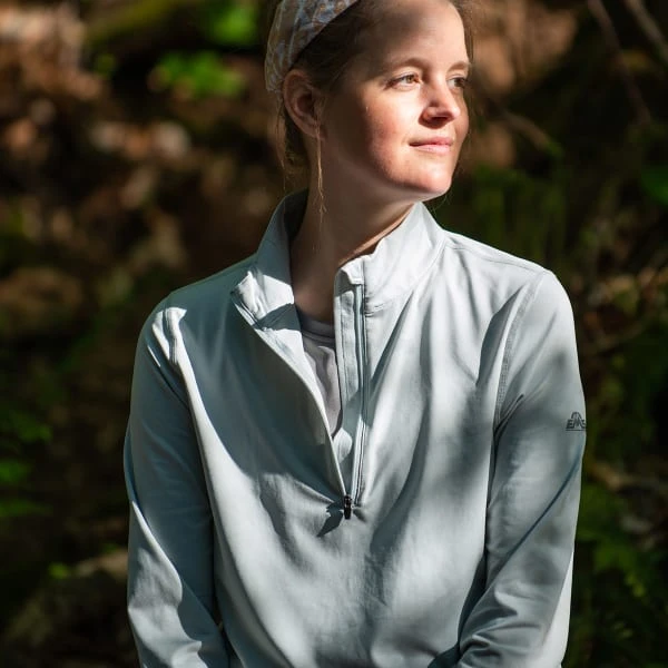 EMS Women's Long-Sleeve Essence Peak Quarter-Zip Technical Top 5 EMS Women's Long-Sleeve Essence Peak Quarter-Zip Technical Top - Image 3