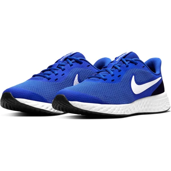NIKE Boys' Revolution 5 Running Shoe, Wide 7 NIKE Boys' Revolution 5 Running Shoe, Wide - Image 5