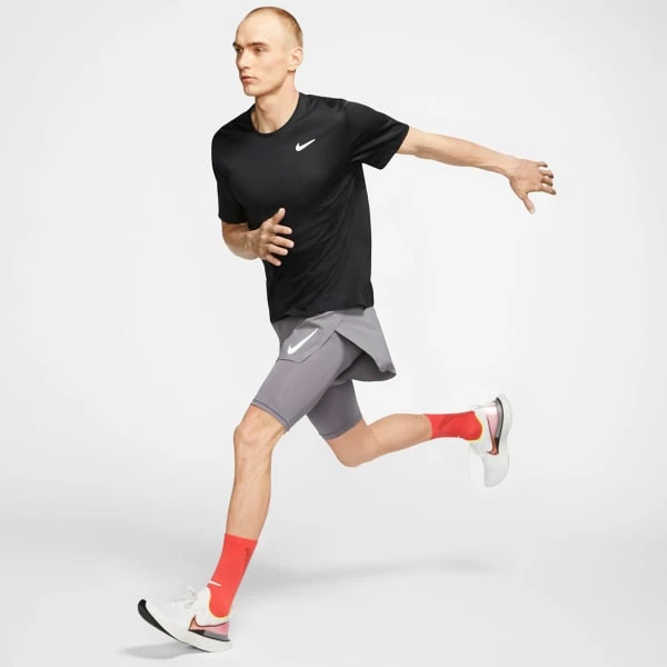 NIKE Men's Breathe Short-Sleeve Running Top 7 NIKE Men's Breathe Short-Sleeve Running Top - Image 5