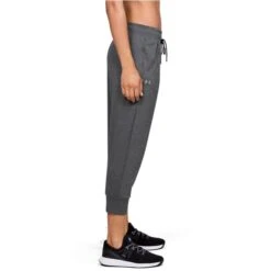 UNDER ARMOUR Women's UA Tech Capris 12 UNDER ARMOUR Women's UA Tech Capris -Fashion Clothing Store 2072961 002 alt4