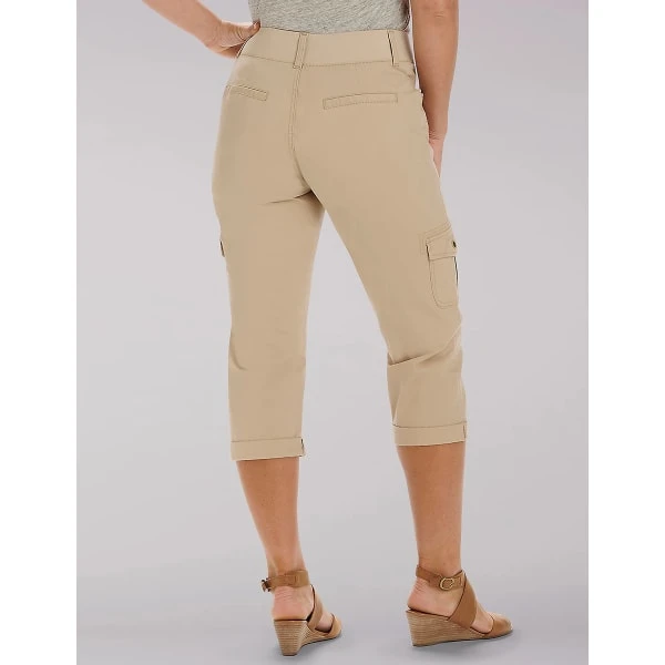 LEE Women's Flex-to-Go Relaxed Fit Cargo Capri 4 LEE Women's Flex-to-Go Relaxed Fit Cargo Capri - Image 2
