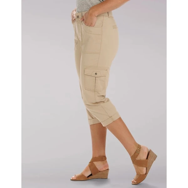 LEE Women's Flex-to-Go Relaxed Fit Cargo Capri 5 LEE Women's Flex-to-Go Relaxed Fit Cargo Capri - Image 3