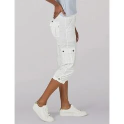 LEE Women's Flex-To-Go Relaxed Fit Cargo Capri 10 LEE Women's Flex-To-Go Relaxed Fit Cargo Capri -Fashion Clothing Store 2079193 101 alt2