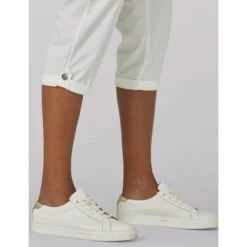 LEE Women's Flex-To-Go Relaxed Fit Cargo Capri 13 LEE Women's Flex-To-Go Relaxed Fit Cargo Capri -Fashion Clothing Store 2079193 101 alt5