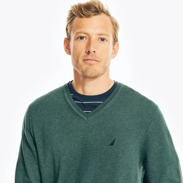 NAUTICA Men's Navtech V-Neck Sweater 5 NAUTICA Men's Navtech V-Neck Sweater - Image 3