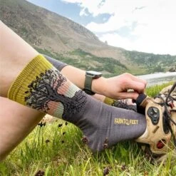 FARM TO FEET Men's Eureka 3/4 CREW Light Cushion Socks -Fashion Clothing Store 2088152 004 alt2